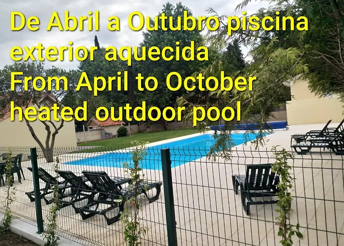 Metro Vilar Suites&Villas