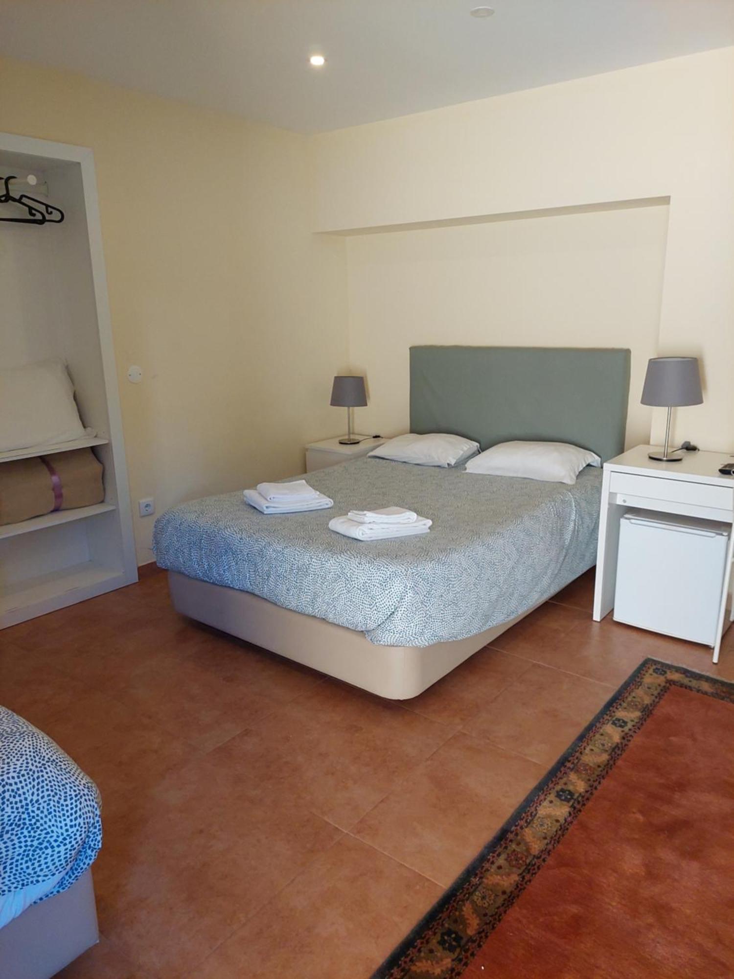 Metro Vilar Suites&villas *