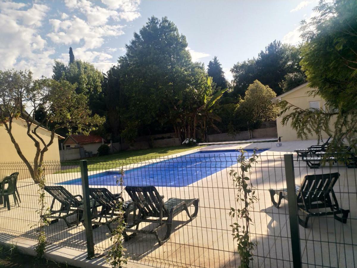 Pensión Metro Vilar Suites&villas *